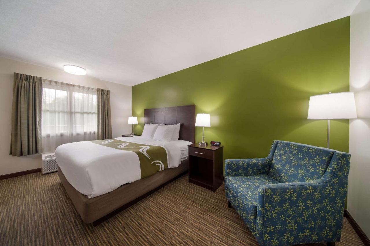 Quality Inn Great Barrington Exteriör bild